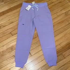 Womens Figs Jogger Scrubs Zamora. Limited Edition Purple Color. XS Petite
